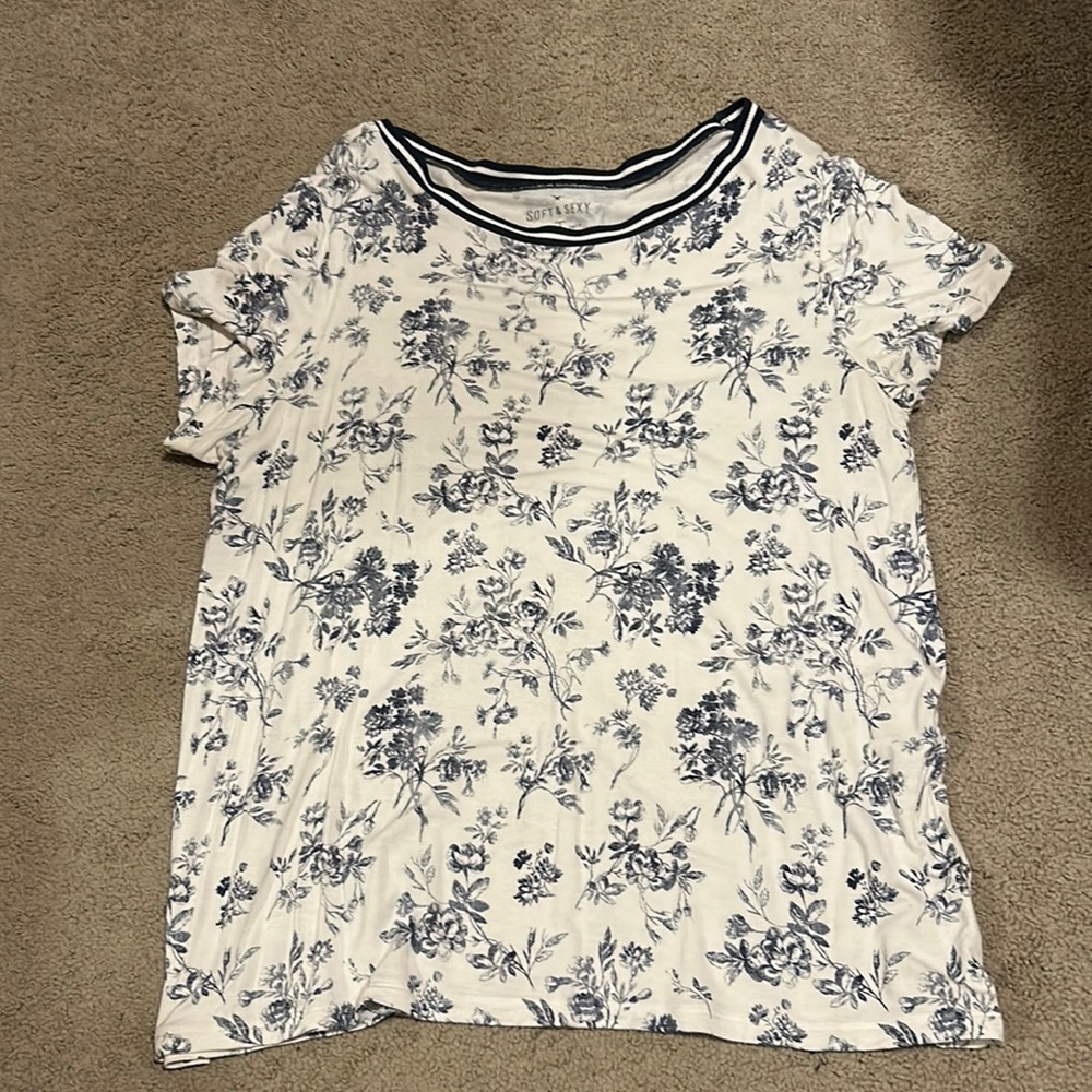 Floral American Eagle Soft&Sexy short sleeve